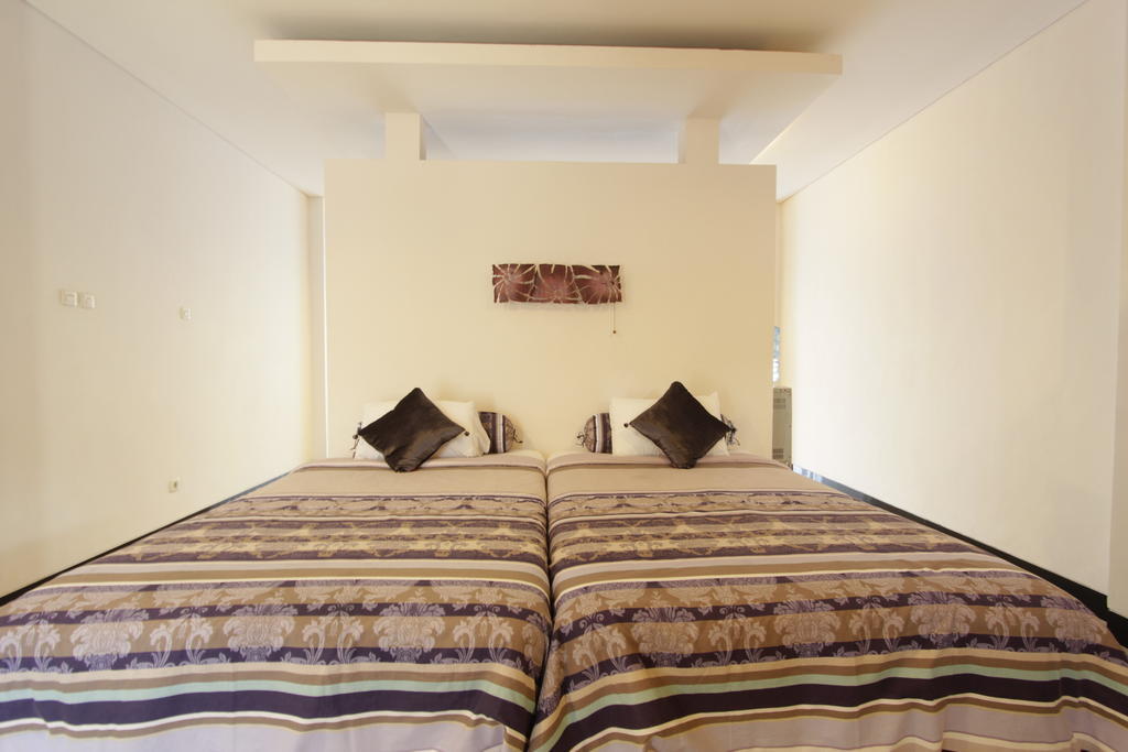 Alit Beach Resort And Villas Sanur Szoba fotó