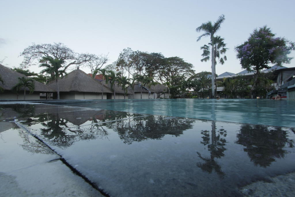 Alit Beach Resort And Villas Sanur Kültér fotó